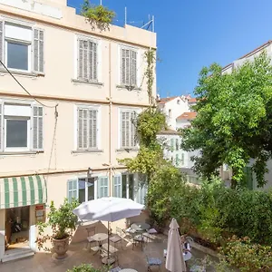  Appartement Forville France